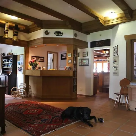 イン アルテ ポスト 3*